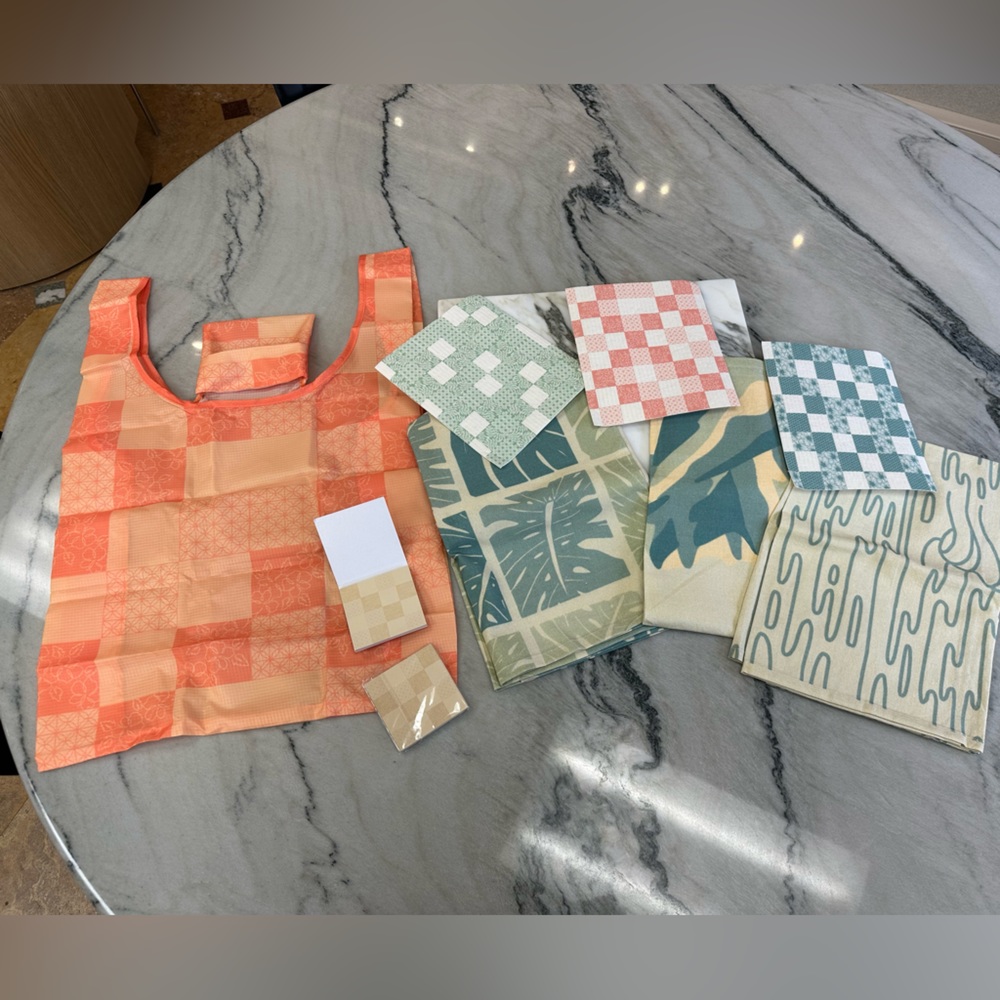 Nice piece kitchen set